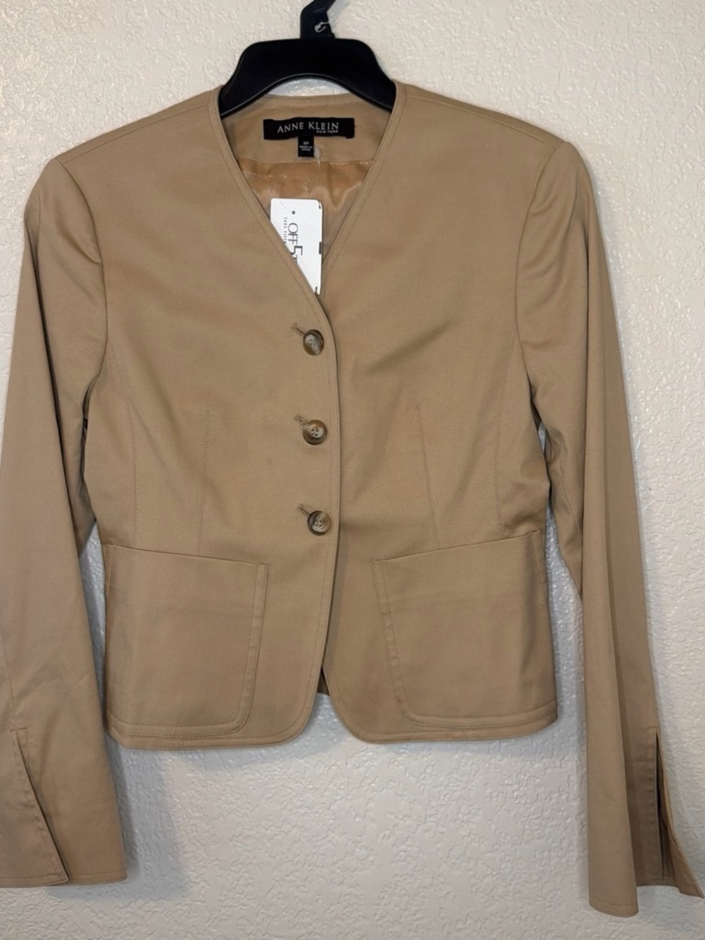 Anne Klein Beige Collarless Three-Button Blazer